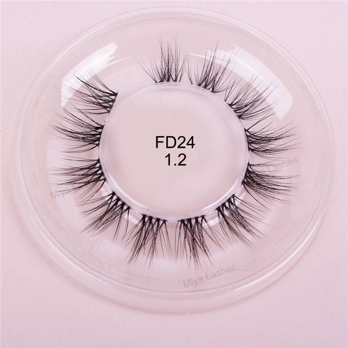 Individual Cluster Lashes Transparent band FD24